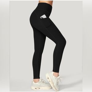 Black high waist yoga pants